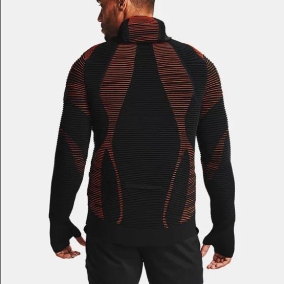 Under armour balaclava hoodie
Intelliknit technology - Picture 3 of 8